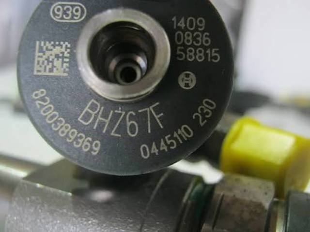 Форсунки електромагнітні 8200389369 BOSCH