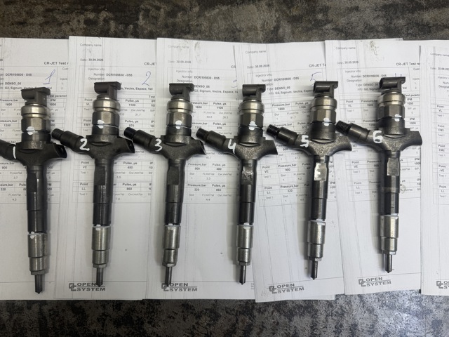 Форсунка інжектора DCRI105830 DENSO