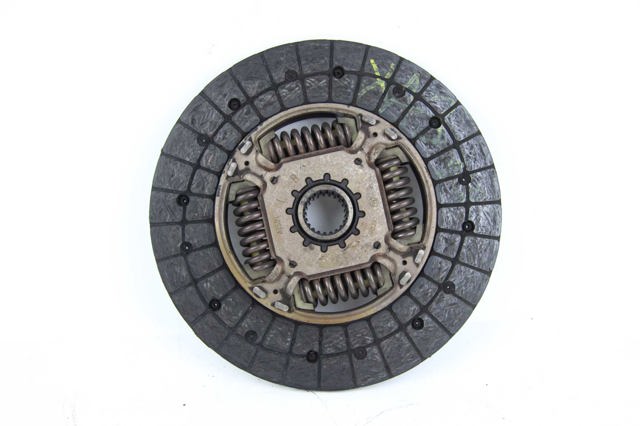 Диск зчеплення ведений 3125033040 TOYOTA