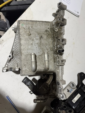 Колектор впускний 04L129766AQ VAG