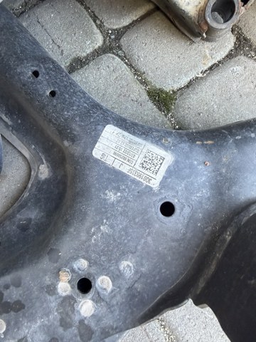 Балка передньої підвіски, підрамник 3Q0199315F VAG