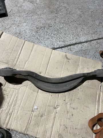 Задня поперечна тяга 4M0501531 VAG