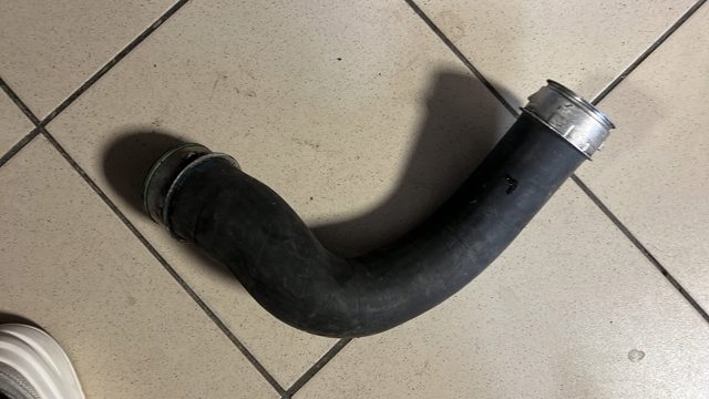 Трубка, що нагнітається 7H0145709D VAG