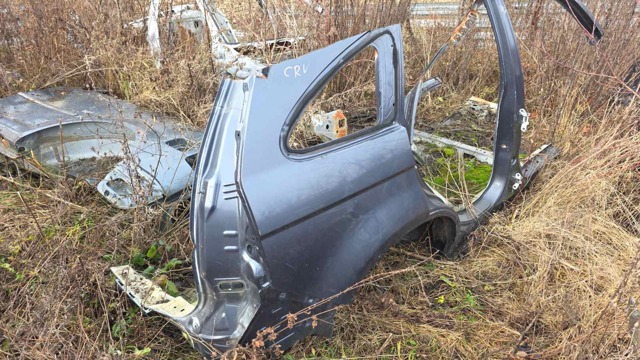 Крило заднє праве 04636SWWG00ZZ HONDA