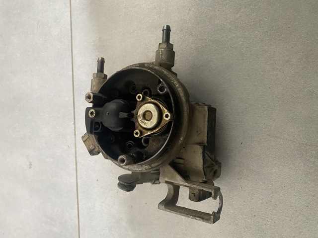 Форсунка паливна Audi 80 B4