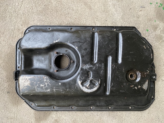 Піддон масляний картера двигуна, нижня частина 06E103600C VAG