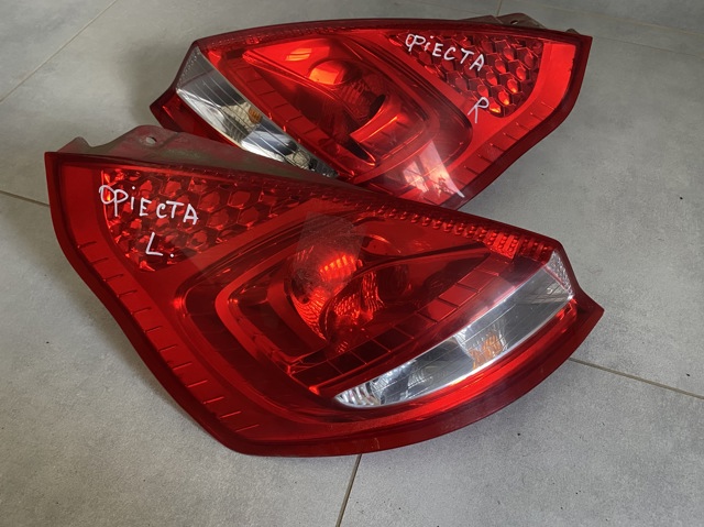Задня ліва фара 1709553 FORD