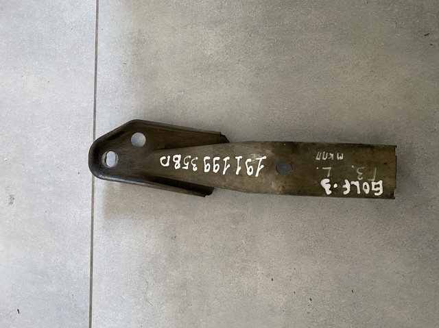 Кріплення подушки коробки передач 191199358D VAG