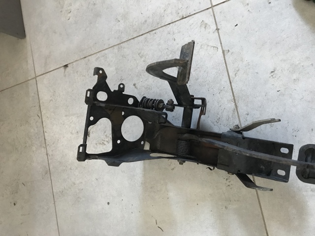 Кронштейн педалей, педальний вузол 35111159647 BMW