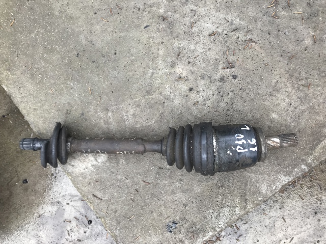 Привід лівий 3910170N00 NISSAN