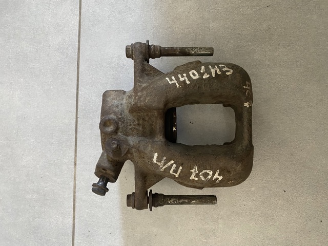 Супорт гальмівний, передній, правий 4401H3 PEUGEOT
