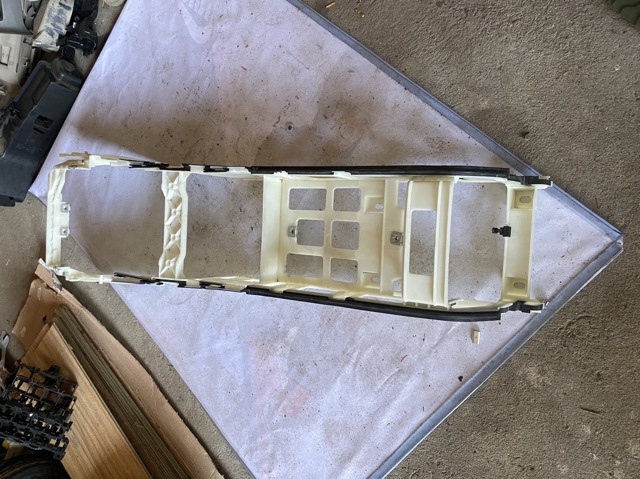 Консоль центральна панелі управління 4F1863241B VAG