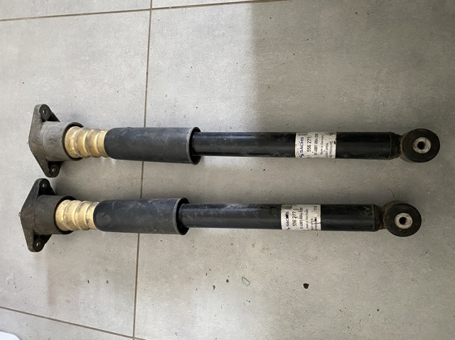 Амортизатор задньої підвіски 556277 SACHS