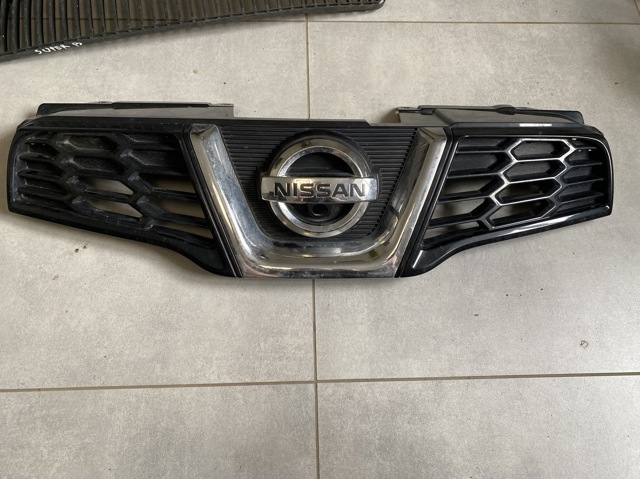 Решітка 62310BR10A NISSAN