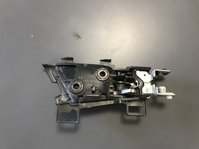Ручка передніх дверей внутрішня, ліва 72160TL0G01ZA HONDA