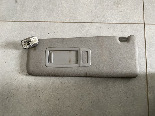 Козирок протисонячний 7322291 BMW