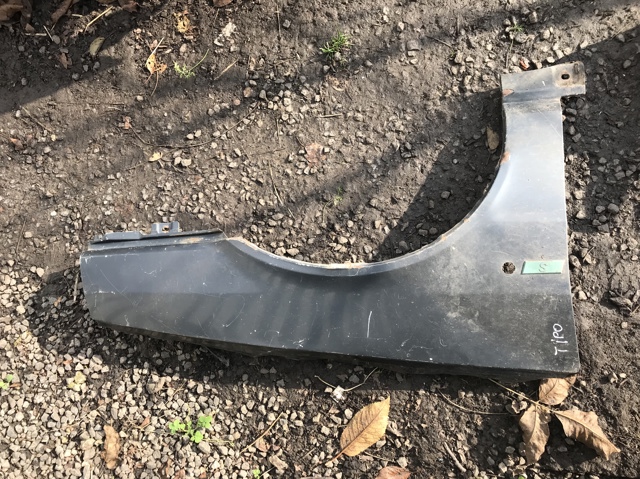 Переднє праве крило 7600233 FIAT