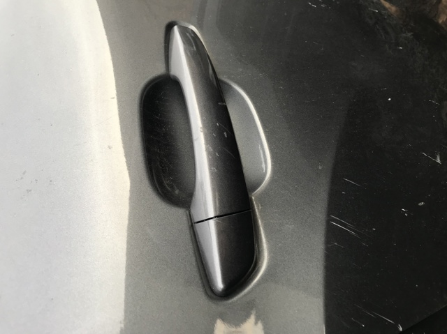 Ручка задніх дверей зовнішня, права 980297821T PEUGEOT