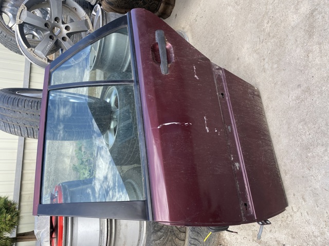 Двері задні, ліві A2027301305 MERCEDES