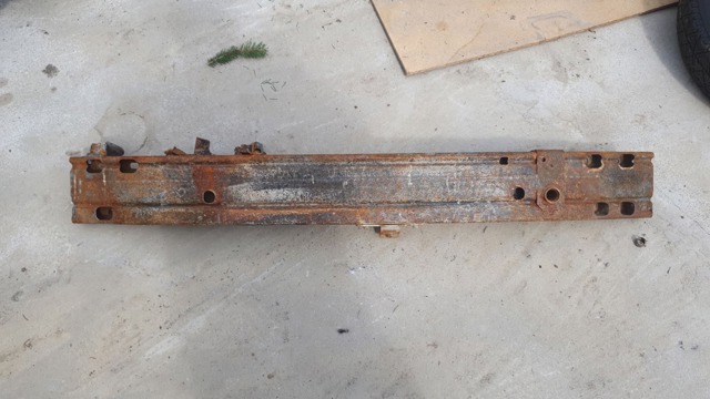 Балка бампера переднього F20304EAMA NISSAN