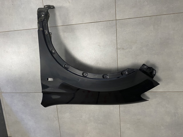 Переднє ліве крило F3101BR0MA NISSAN