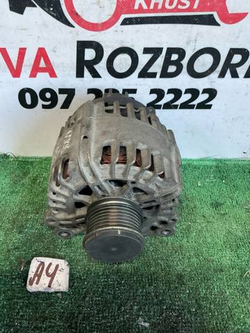 Авто генератор 03L903024M VAG