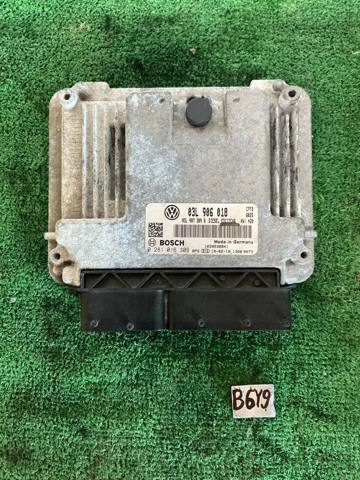 Модуль управління двигуном 03L906018 VAG