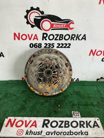 Маховик зчеплення 123006693R RENAULT
