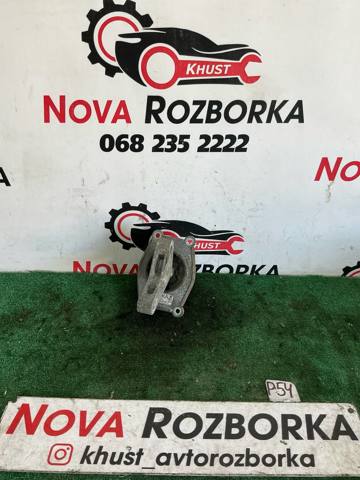 Подушка (опора) двигуна, ліва 13159997 OPEL