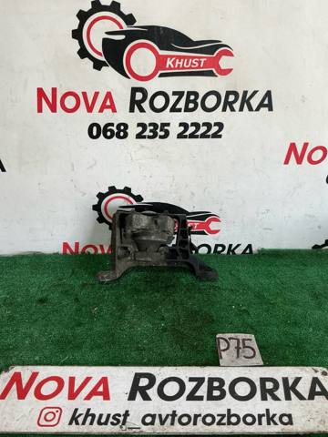 Права опора двигуна 1930320 FORD