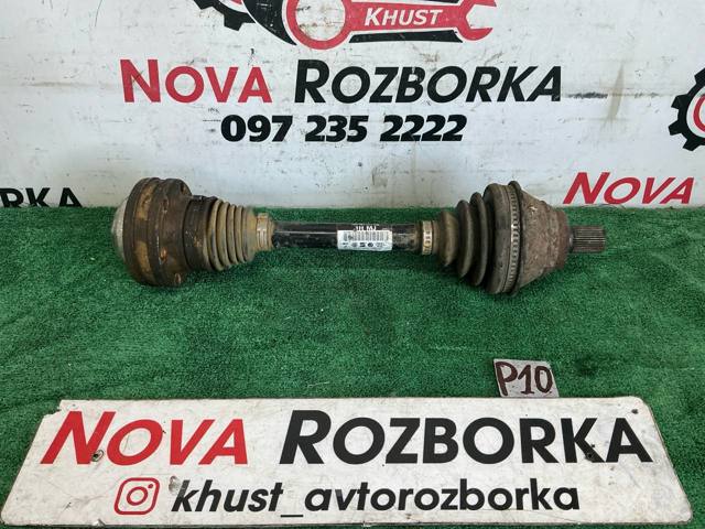 Піввісь передня ліва 1K0407271HM VAG