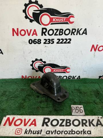 Кронштейн задньої балки 1K0505129L VAG