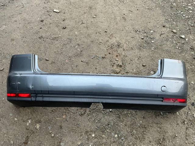 Кожух бампера заднього 1T0807421 VAG