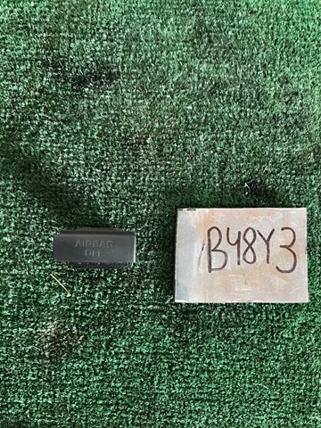 Кнопка відключення подушок безпеки AIRBAG 1Z0919235B VAG