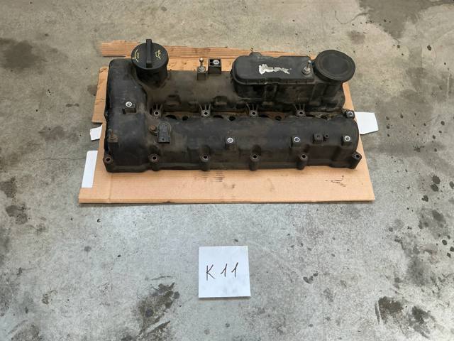 Кришка клапанів 224102F300 HYUNDAI