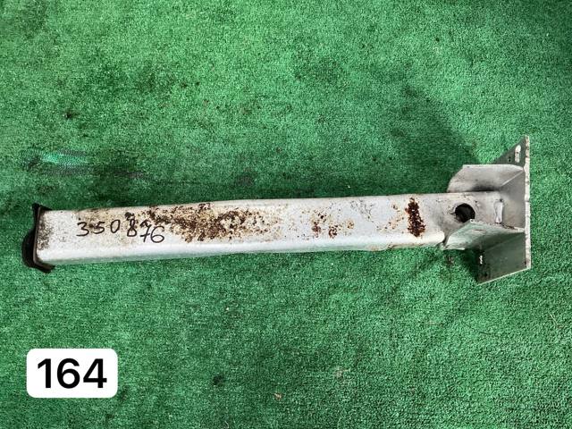 Кронштейн передньої балки 350876 PEUGEOT