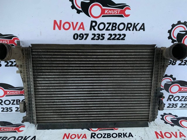 Радіатор інтеркулера 3C0145805G VAG