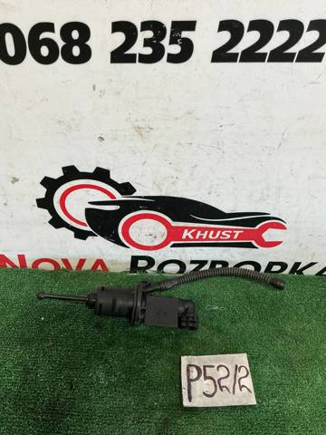 Циліндр зчеплення 3C0721388J VAG
