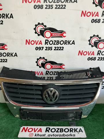 Захисна решітка радіатора 3C0853651B VAG