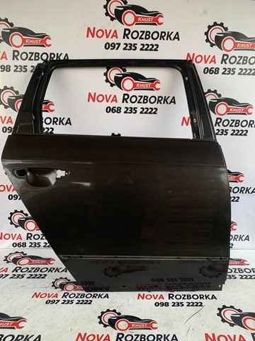 Двері пасажирські задні праві 3C9833056F VAG