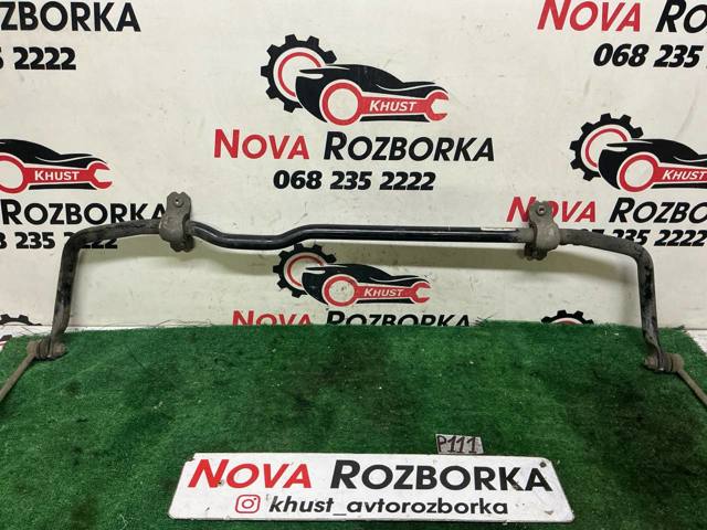 Стабілізатор передньої підвіски Ауді Ку 3