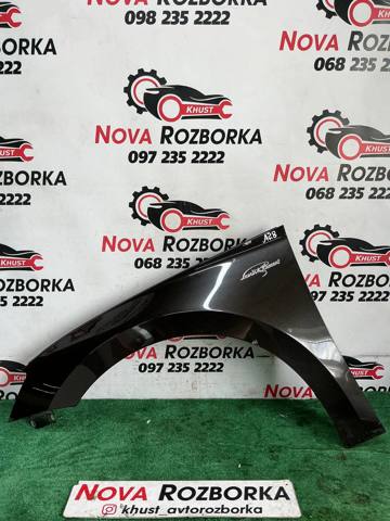 Бічна частина передня ліва 3V0821105 VAG