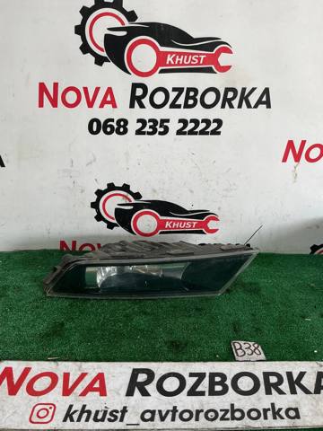 Права протитуманні фари 3V0941700 VAG