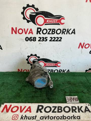 Права опора двигуна 4M0199256AQ VAG