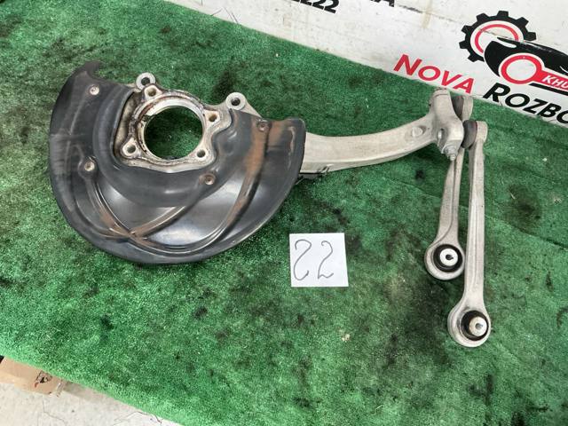 Цапфа - поворотний кулак передній, правий 4M0407254J VAG