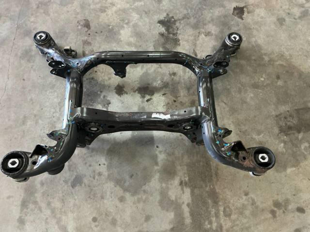 Підвіска задня 4M0505235AR VAG