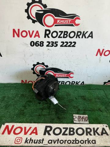 Двигун вентилятора пічки (опалювача салону), задній 4M0820024 VAG