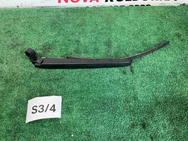 Важіль-поводок склоочисника заднього скла 4M0955407A1P9 VAG