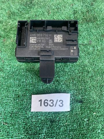 Блок комфорту передніх дверей 4M0959792H VAG