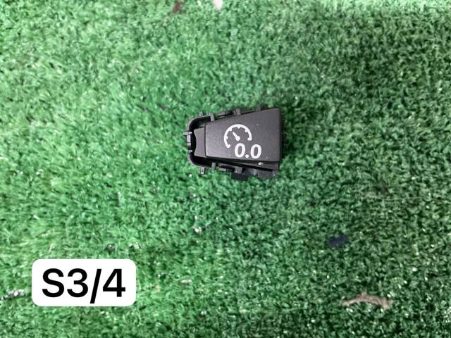 Кнопка скидання добового пробігу 4M1907569 VAG